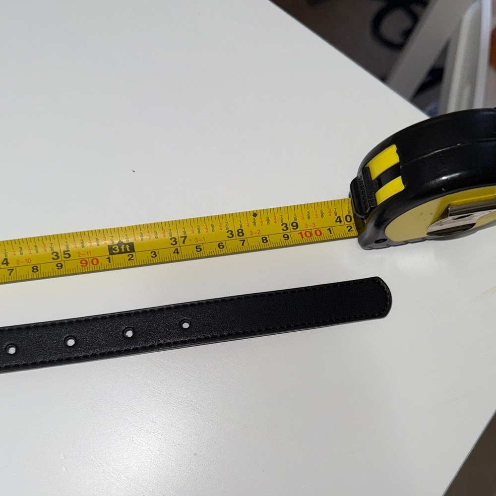Gucci Black and Gold Women's Belt - Picture 3 of 6